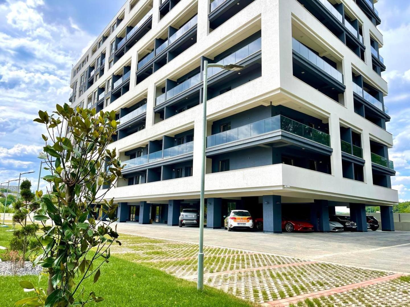 Ferienwohnung Sky View - Free Parking Iasi Exterior foto