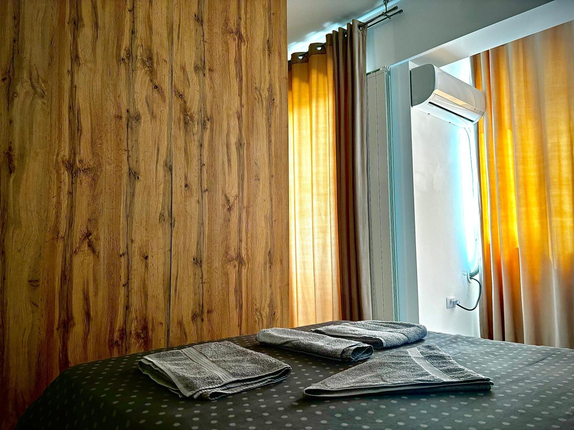 Ferienwohnung Sky View - Free Parking Iasi Exterior foto