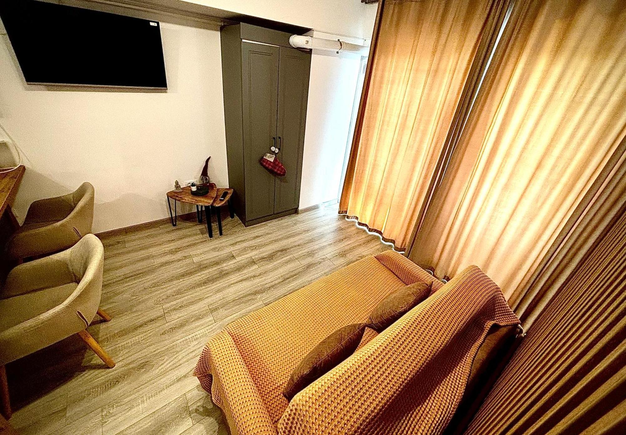 Ferienwohnung Sky View - Free Parking Iasi Exterior foto