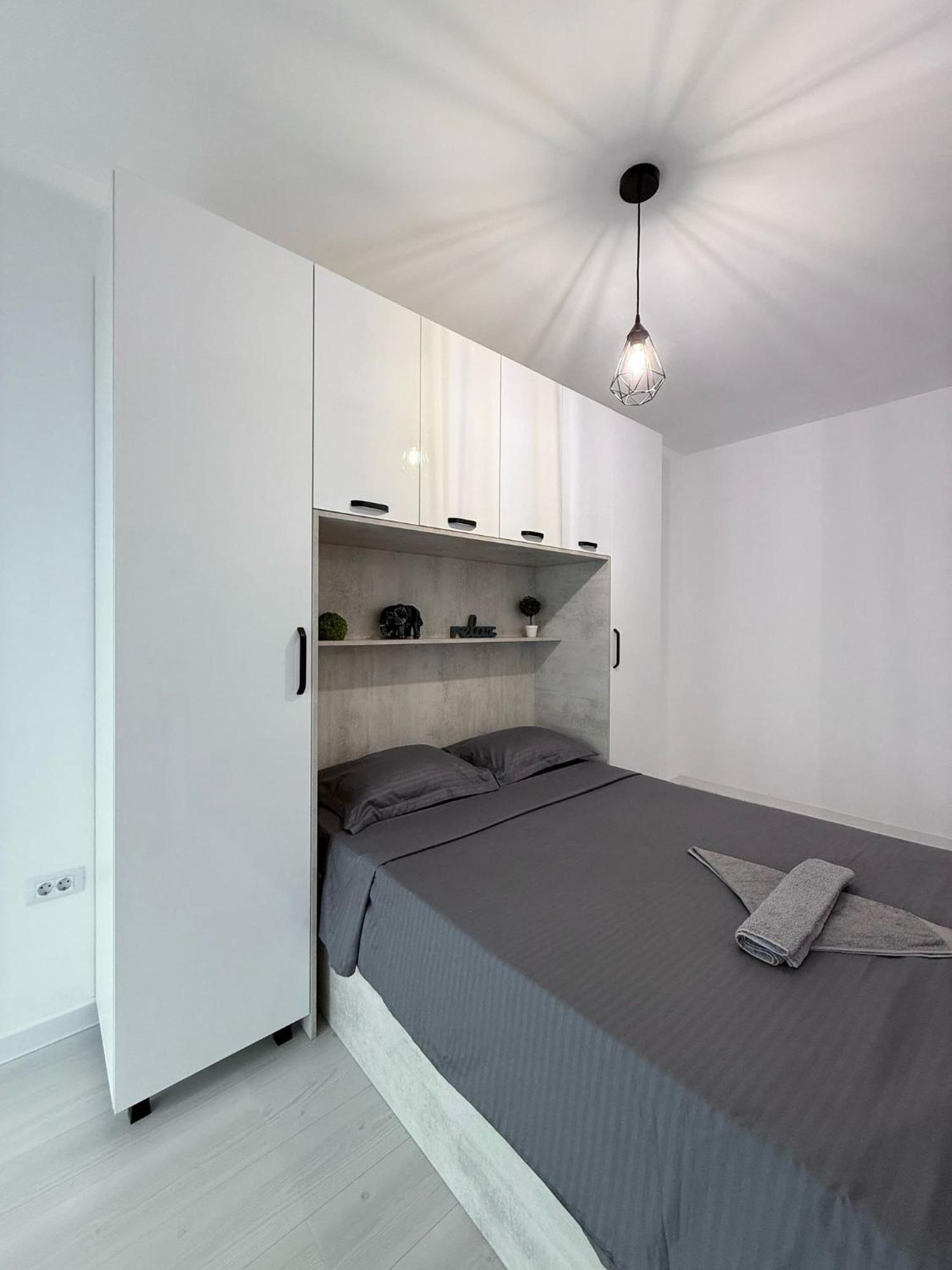 Ferienwohnung Sky View - Free Parking Iasi Exterior foto