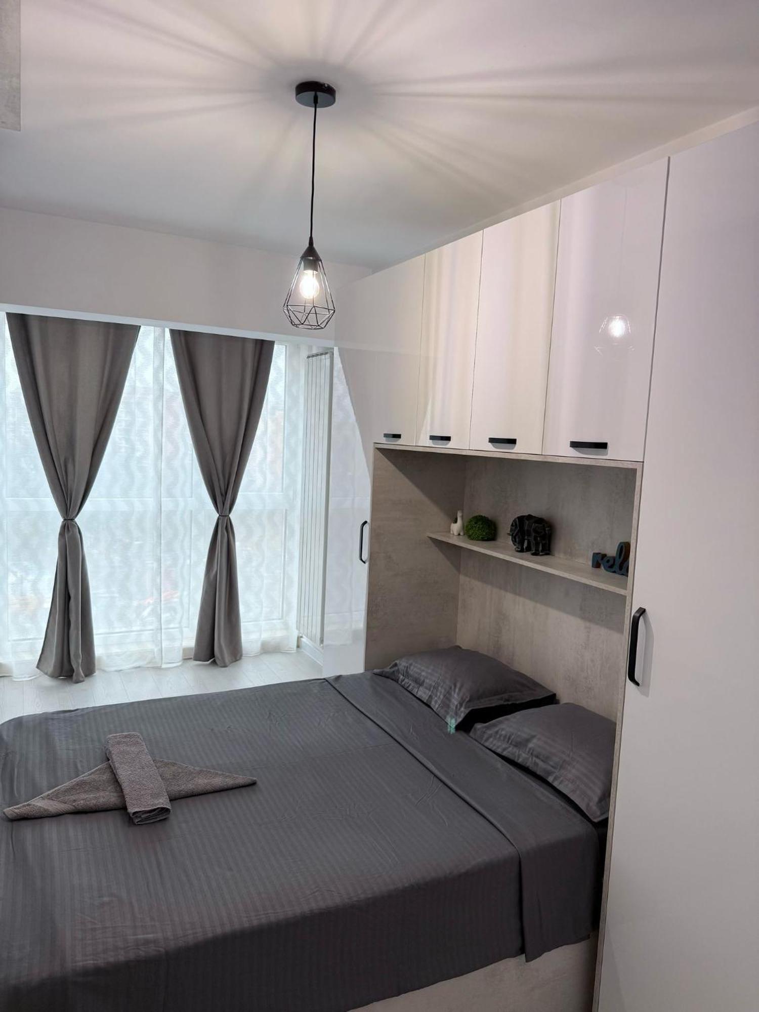 Ferienwohnung Sky View - Free Parking Iasi Exterior foto